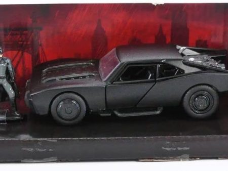 Coche Miniatura de Colección 1:32 Batmobile y The Batman - DC Comics 2022 - Jada 32042 Embalaje Deteriorado Online now